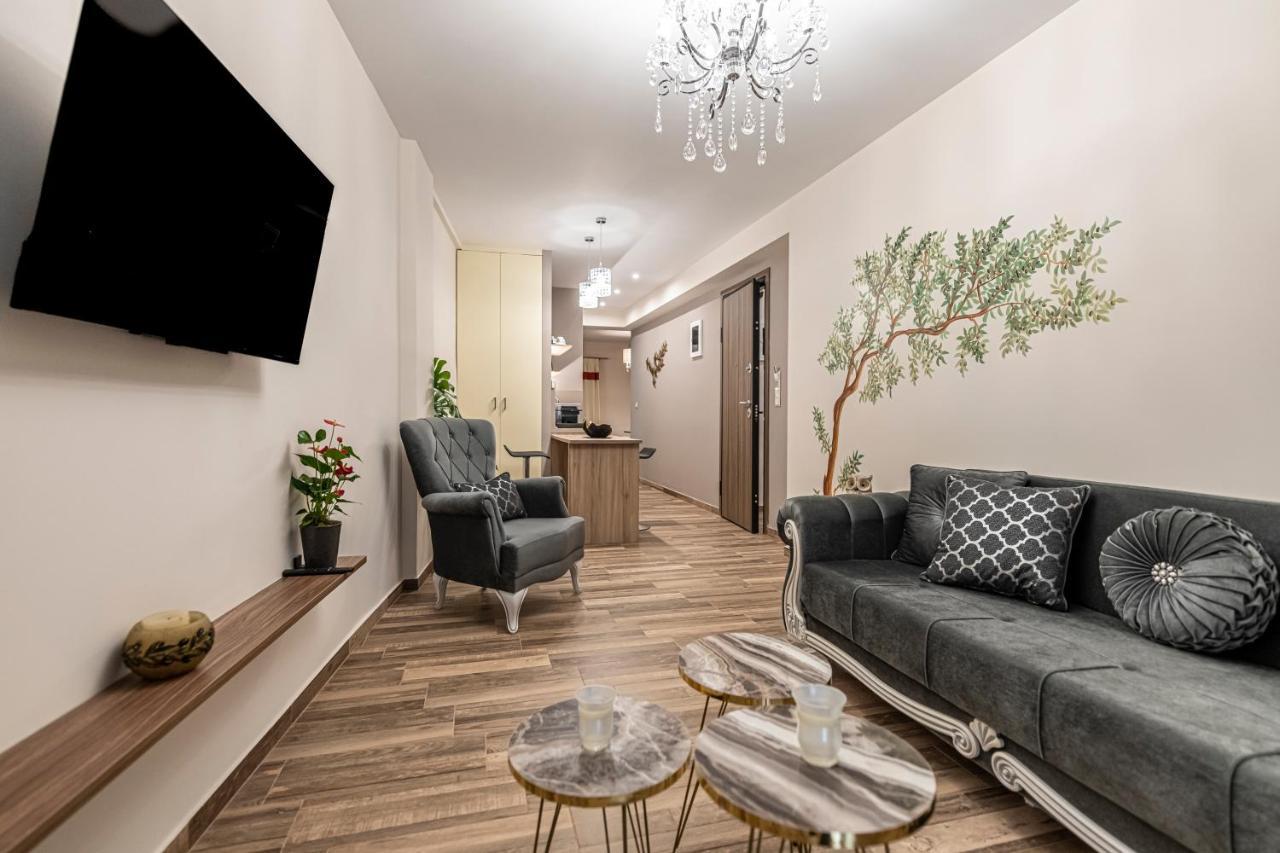Psyche & Eros Mythical Suites Atenas Exterior foto