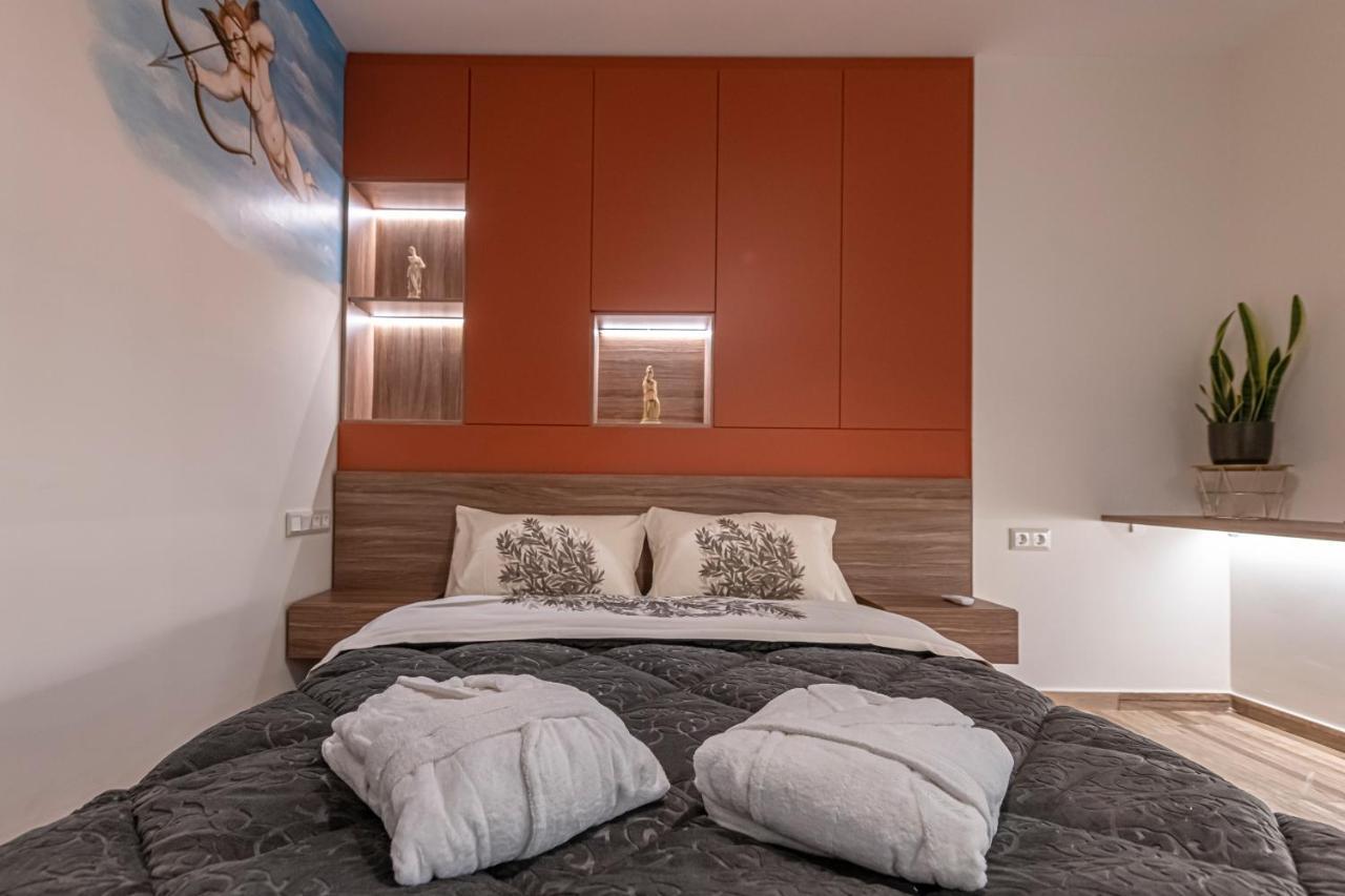 Psyche & Eros Mythical Suites Atenas Exterior foto