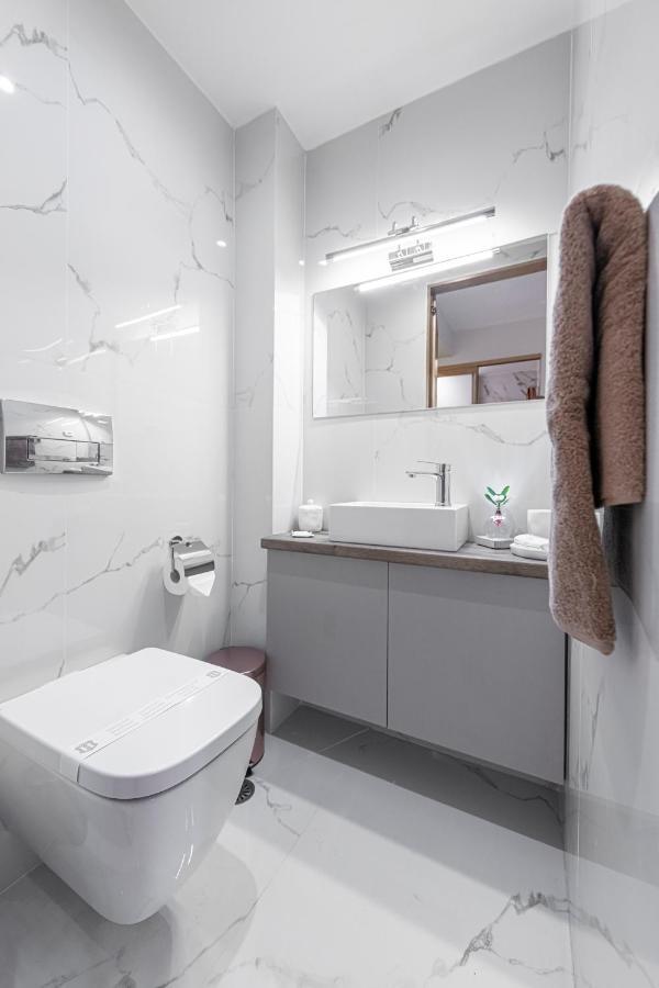 Psyche & Eros Mythical Suites Atenas Exterior foto