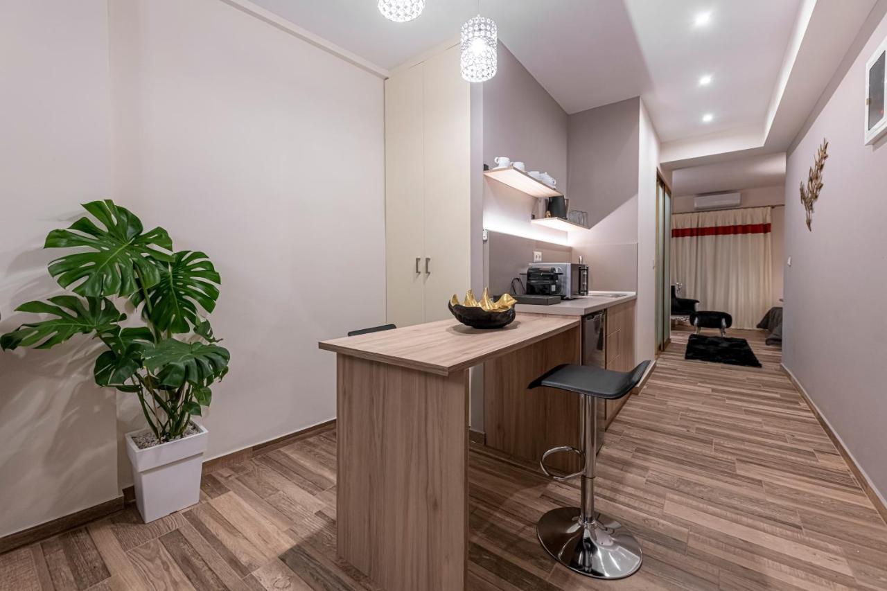 Psyche & Eros Mythical Suites Atenas Exterior foto